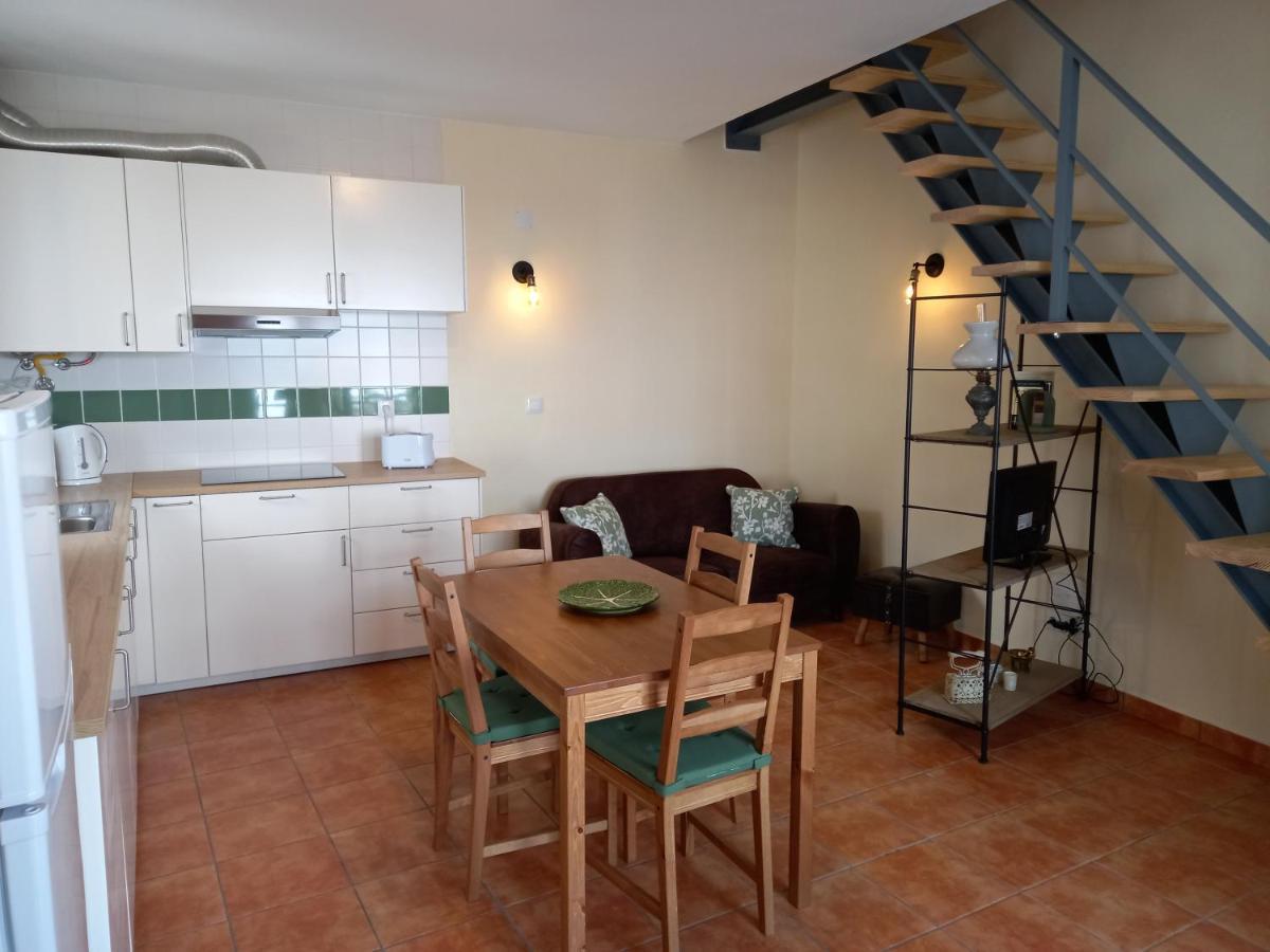 Ferienwohnung Pateo Dos Oliveira - Casa Da Cocheira Évora Exterior foto
